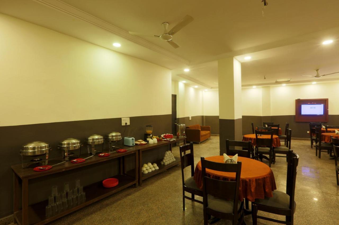 Hotel Green Plaza At Airport Nowe Delhi Zewnętrze zdjęcie