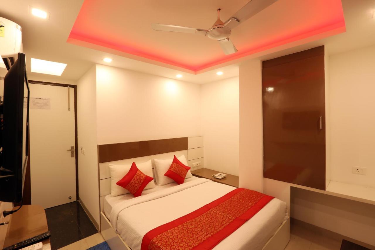 Hotel Green Plaza At Airport Nowe Delhi Zewnętrze zdjęcie